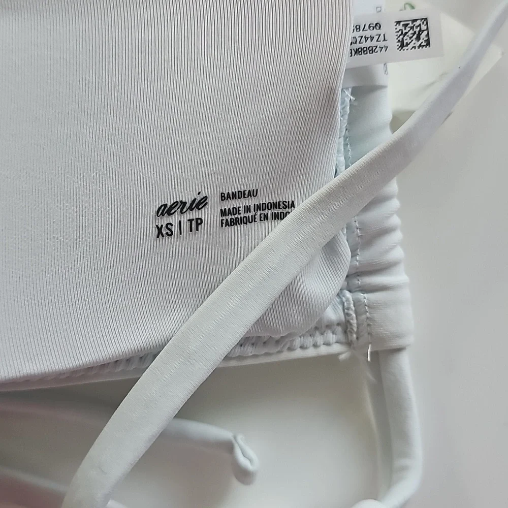 NWT Aerie White Ruched Bandeau Bikini Top